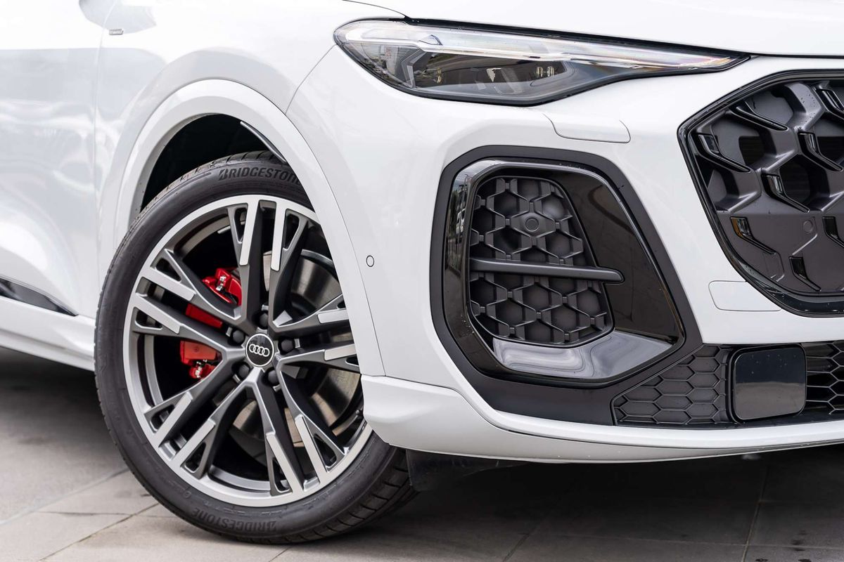 2026 Audi Q5 e-hybrid 270kW GU