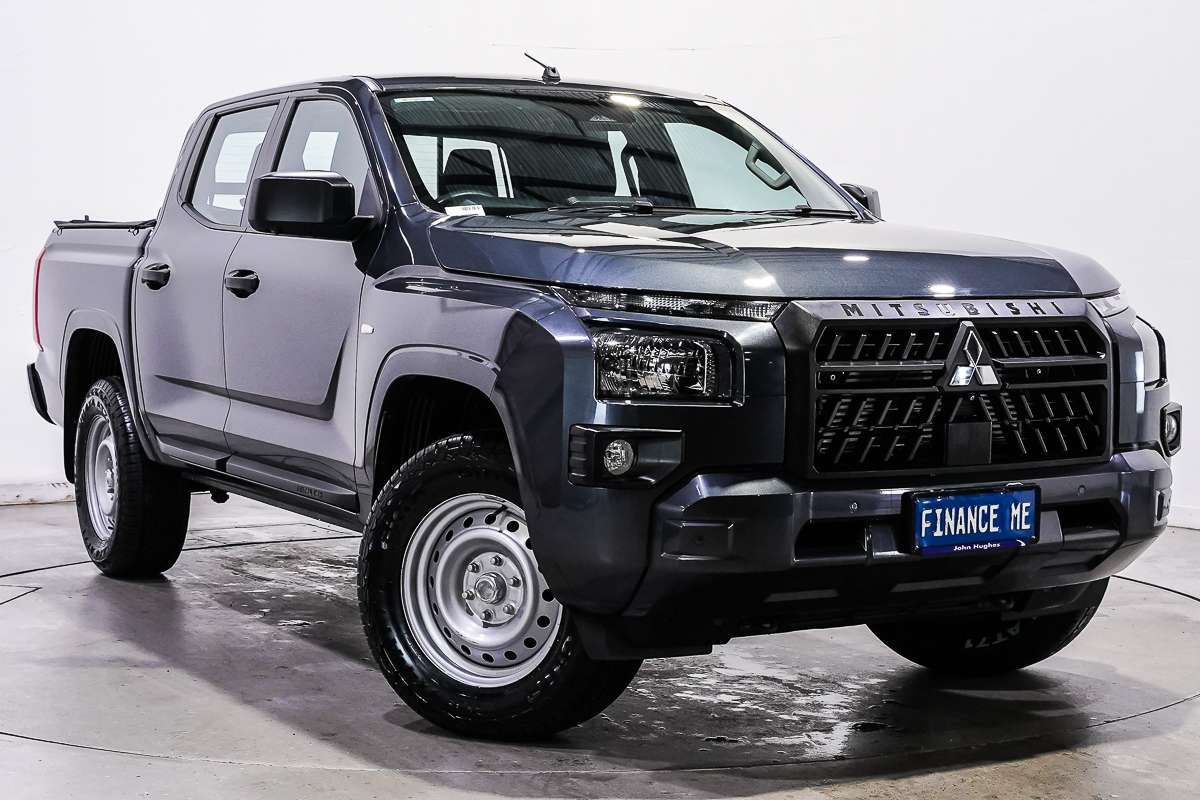 2025 Mitsubishi Triton GLX MV 4X4