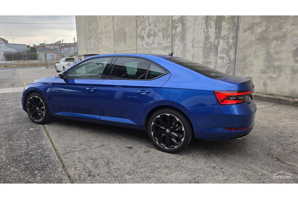 2023 SKODA Superb 206TSI SportLine NP