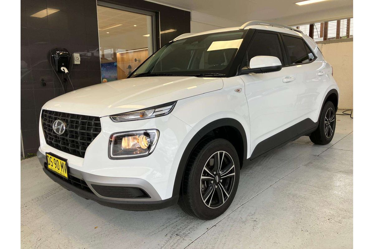 2024 Hyundai Venue Elite QX.V5