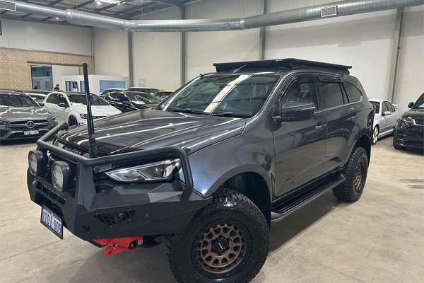 2023 Isuzu MU-X LS-U