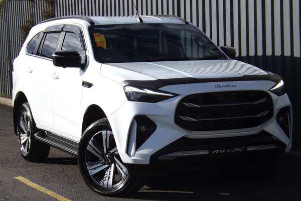 2026 Isuzu MU-X LS-T
