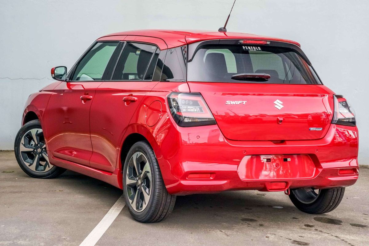 2026 Suzuki Swift Hybrid GLX UZ