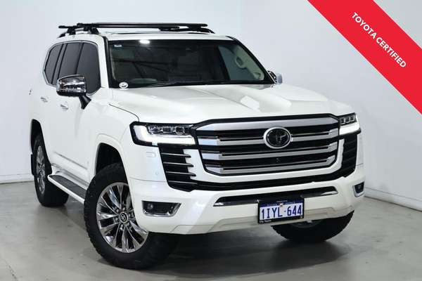 2023 Toyota Landcruiser Sahara ZX FJA300R