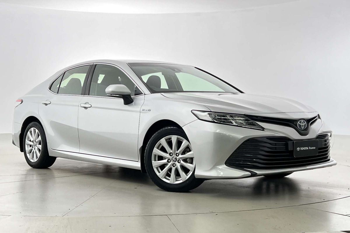 2020 Toyota Camry Ascent