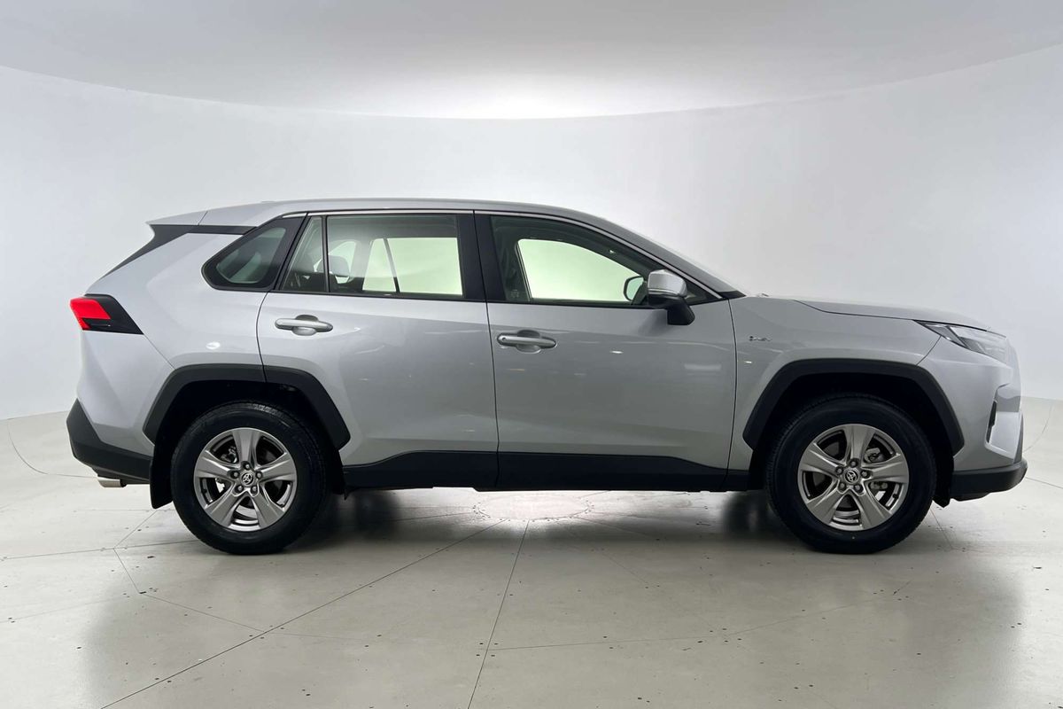 2025 Toyota RAV4 GX AXAH54R