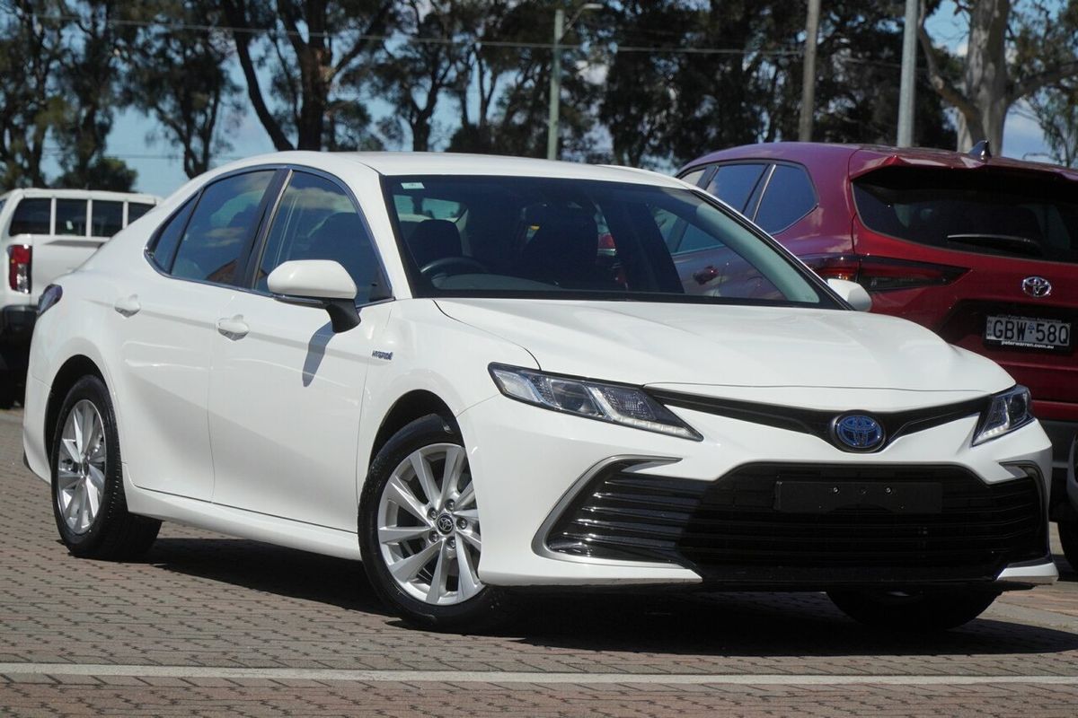 2024 Toyota Camry Ascent AXVH70R