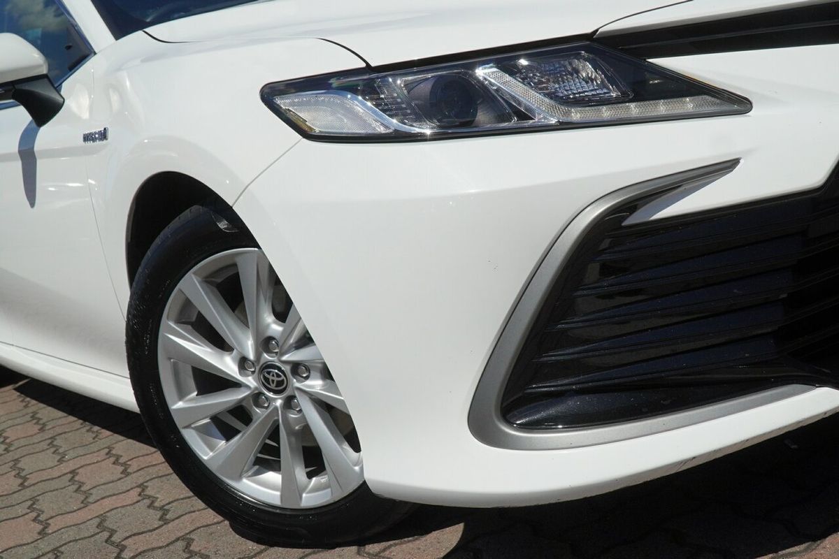 2024 Toyota Camry Ascent AXVH70R