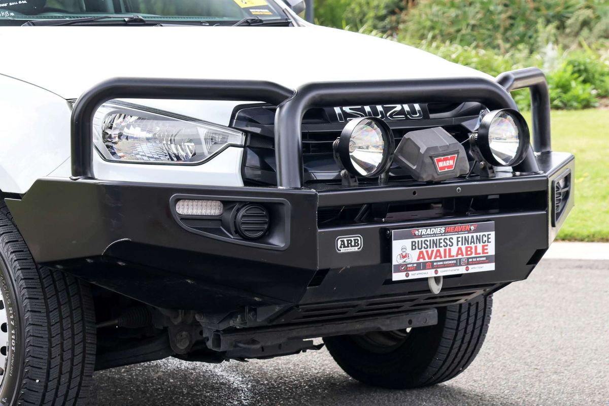 2023 Isuzu D-MAX SX 4X4 image 4