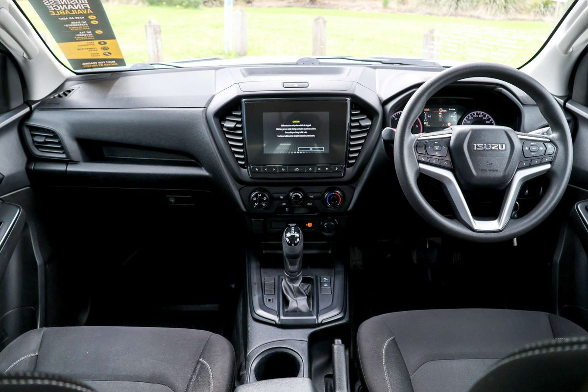 2023 Isuzu D-MAX SX 4X4 image 12