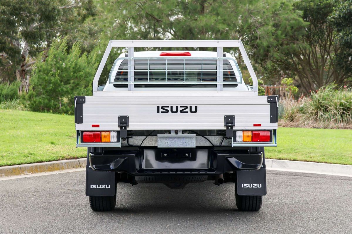 2023 Isuzu D-MAX SX 4X4 image 15