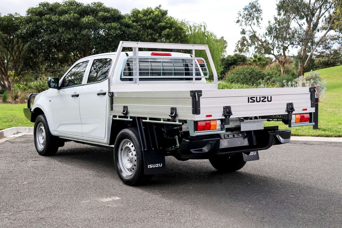 2023 Isuzu D-MAX SX 4X4 image 16