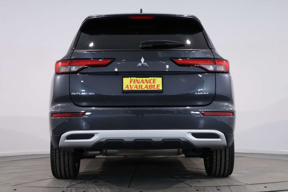 2023 Mitsubishi Outlander Aspire ZM