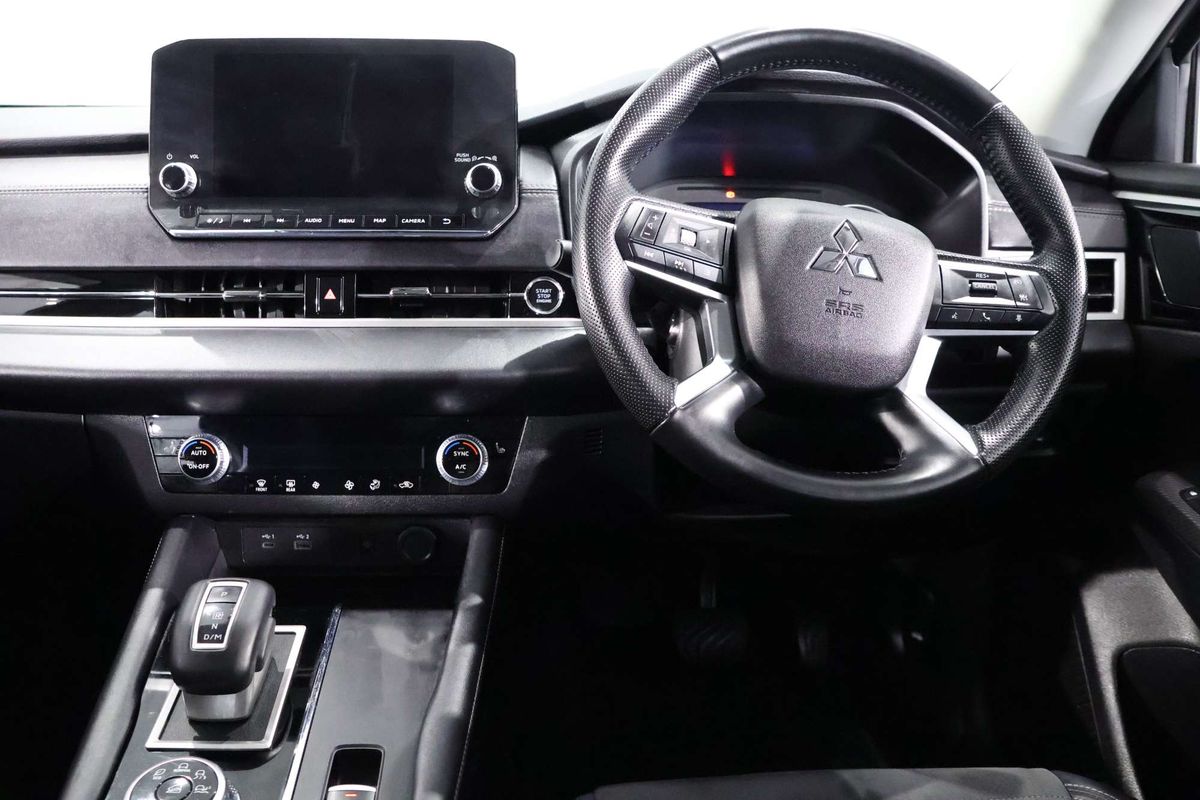 2023 Mitsubishi Outlander Aspire ZM