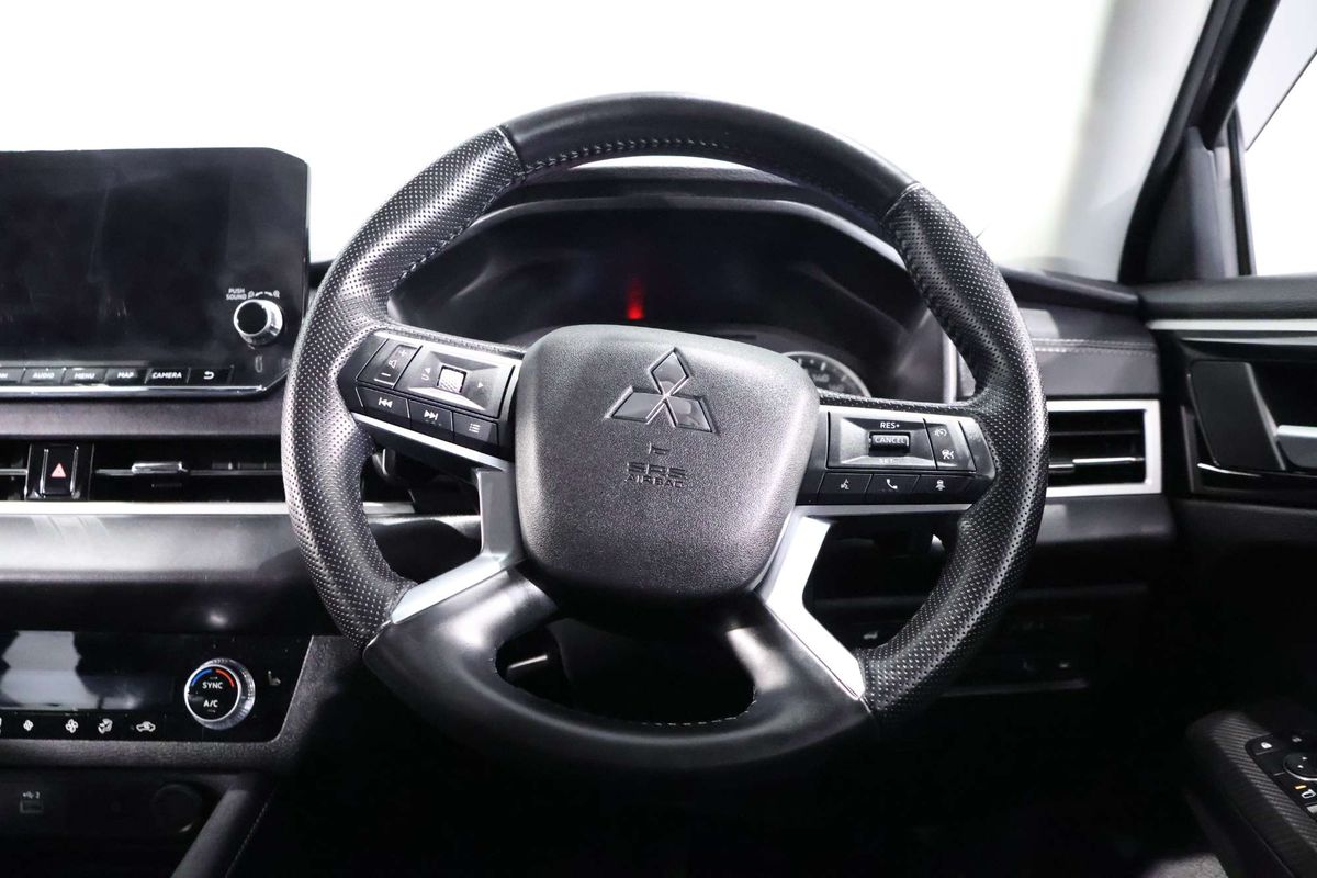 2023 Mitsubishi Outlander Aspire ZM