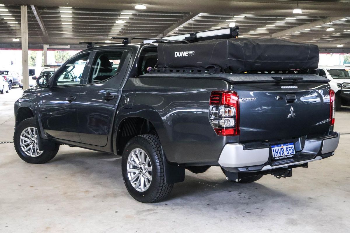 2019 Mitsubishi Triton GLX MR 4X4