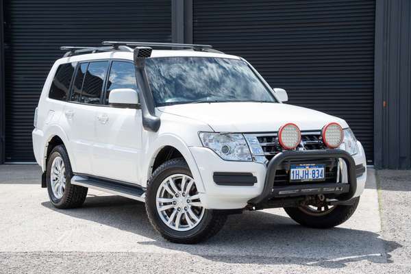 2016 Mitsubishi Pajero GLX NX