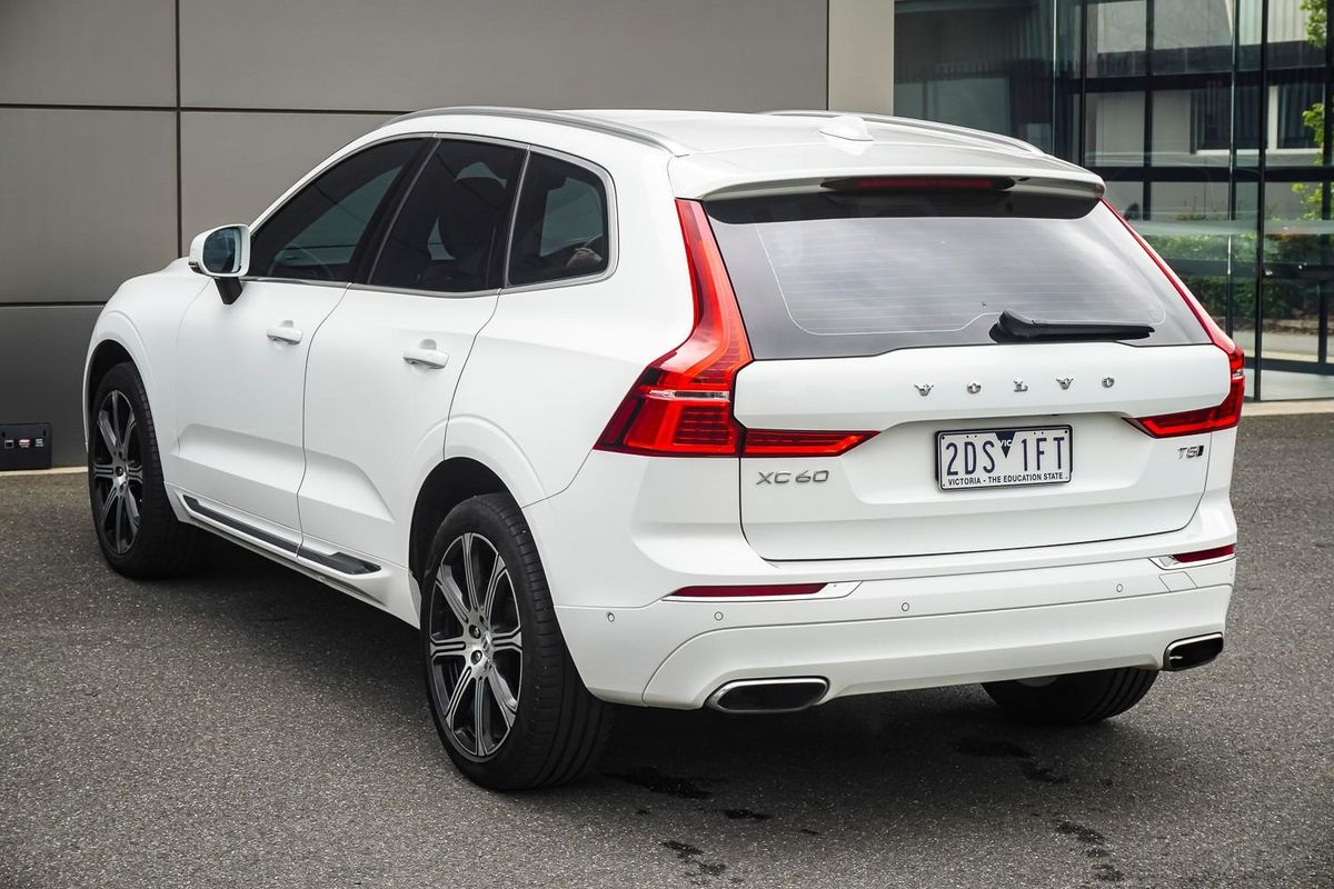 2021 Volvo XC60 T5 Inscription