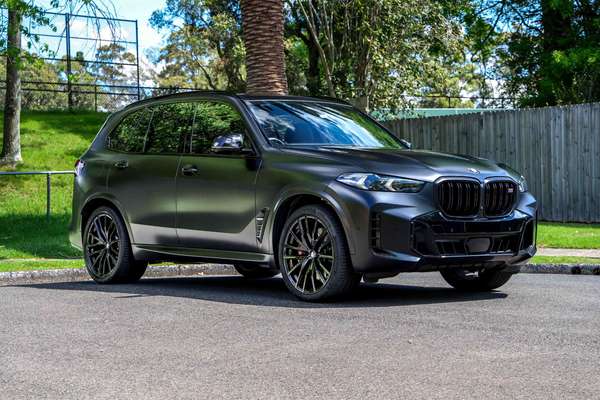 2023 BMW X5 M60i G05 LCI