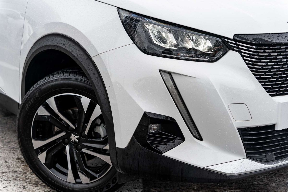 2021 Peugeot 2008 Allure P24