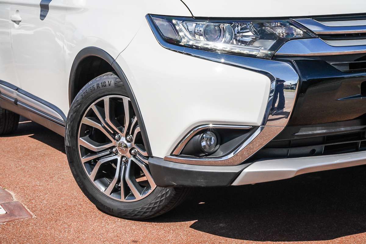 2016 Mitsubishi Outlander LS ZK