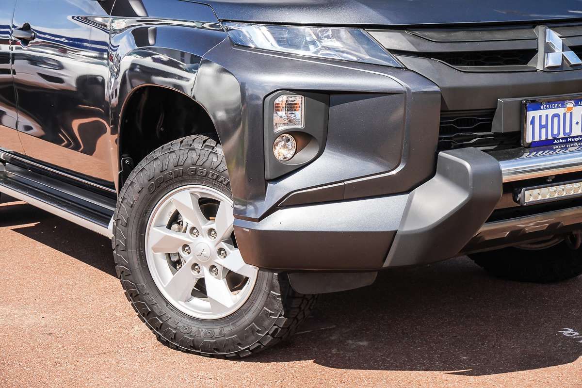 2022 Mitsubishi Triton GLX+ MR 4X4