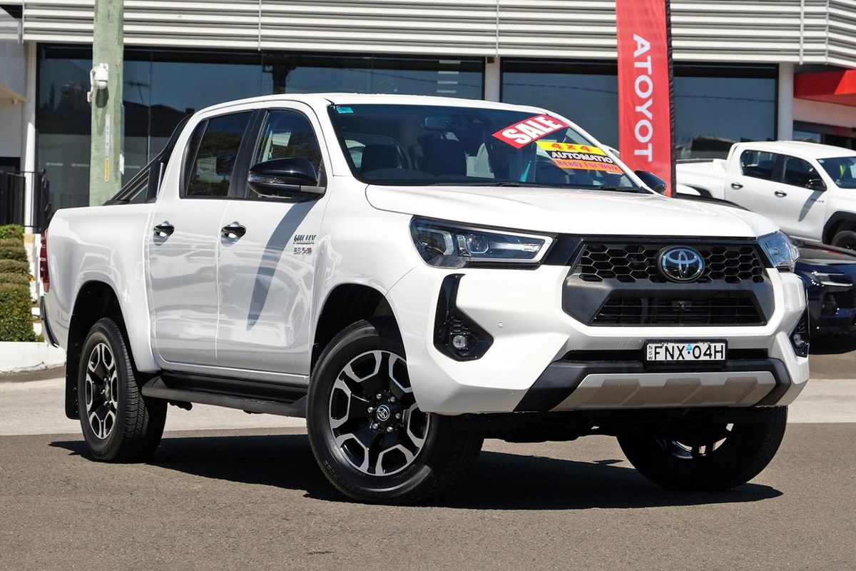2024 Toyota Hilux