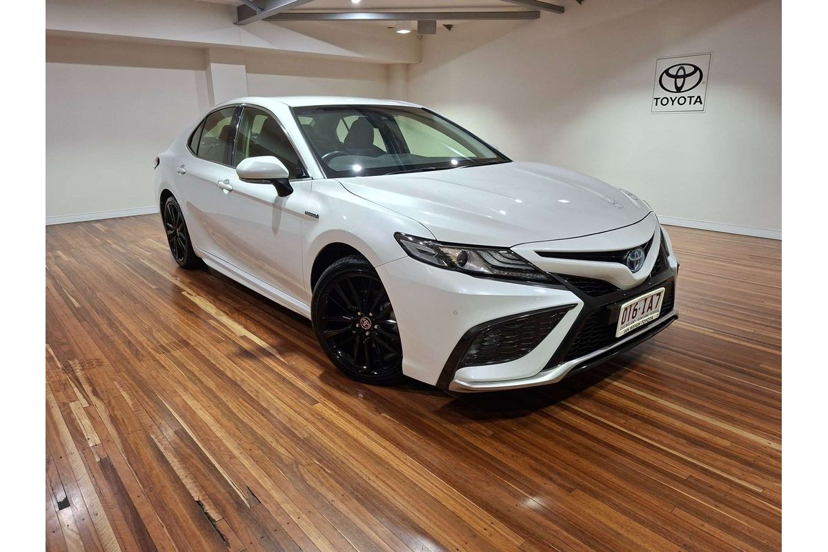 2023 Toyota Camry SX AXVH70R