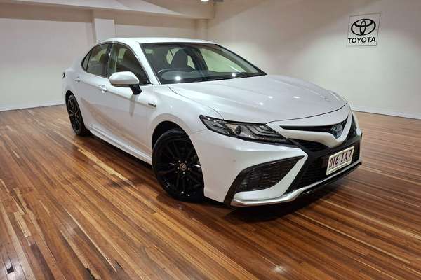 2023 Toyota Camry SX AXVH70R