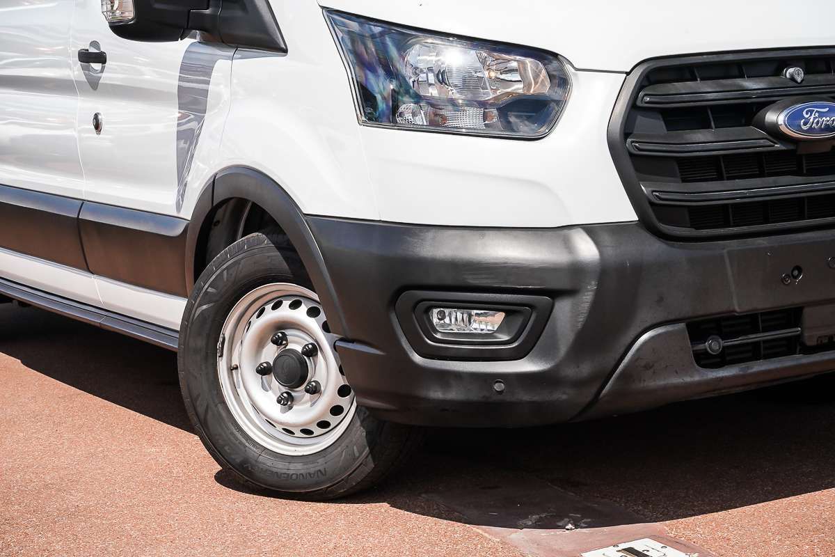 2021 Ford Transit 350L VO LWB Mid Roof