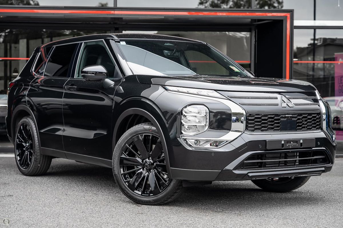 2026 Mitsubishi Outlander Black Edition ZM