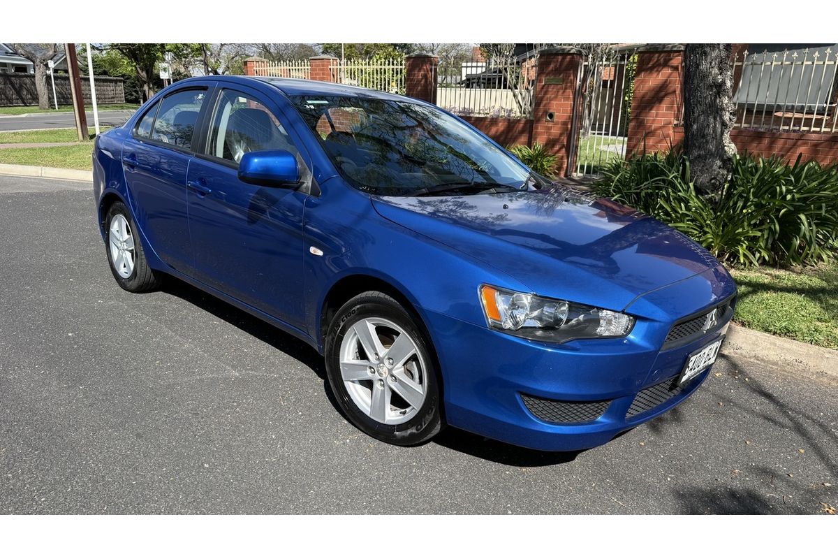 2013 Mitsubishi Lancer ES CJ