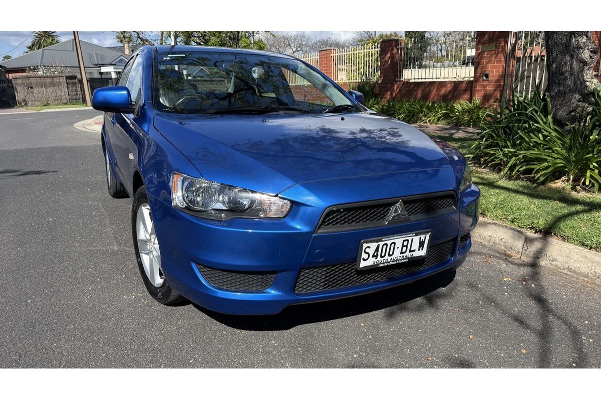 2013 Mitsubishi Lancer ES CJ