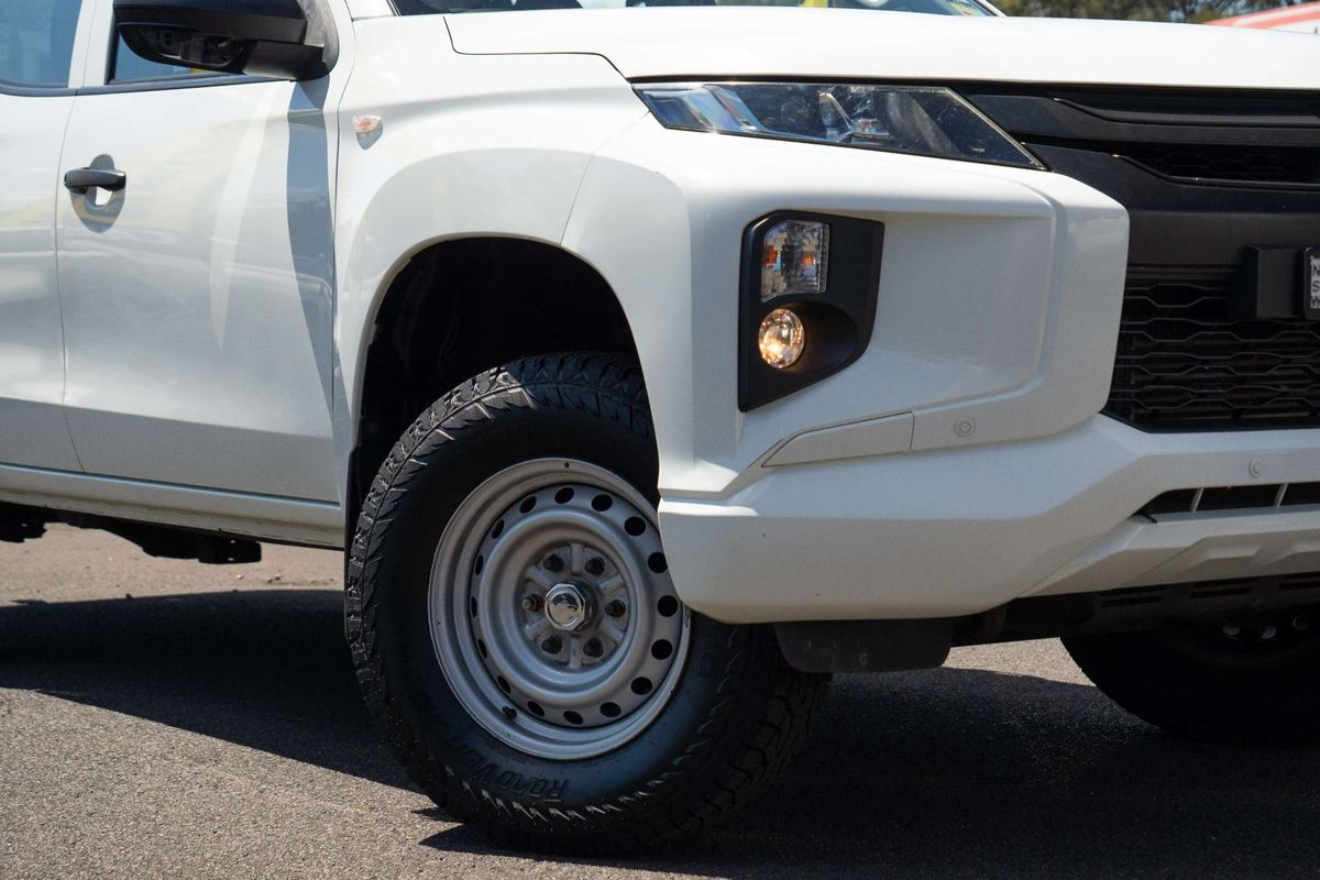 2018 Mitsubishi Triton GLX ADAS MR 4X4
