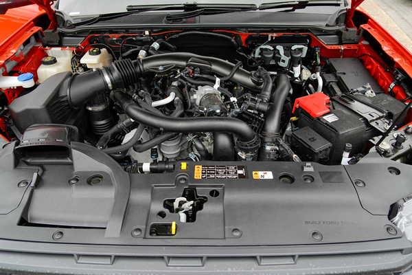 2025 Ford Ranger Raptor 4X4 3.0L thumb-7