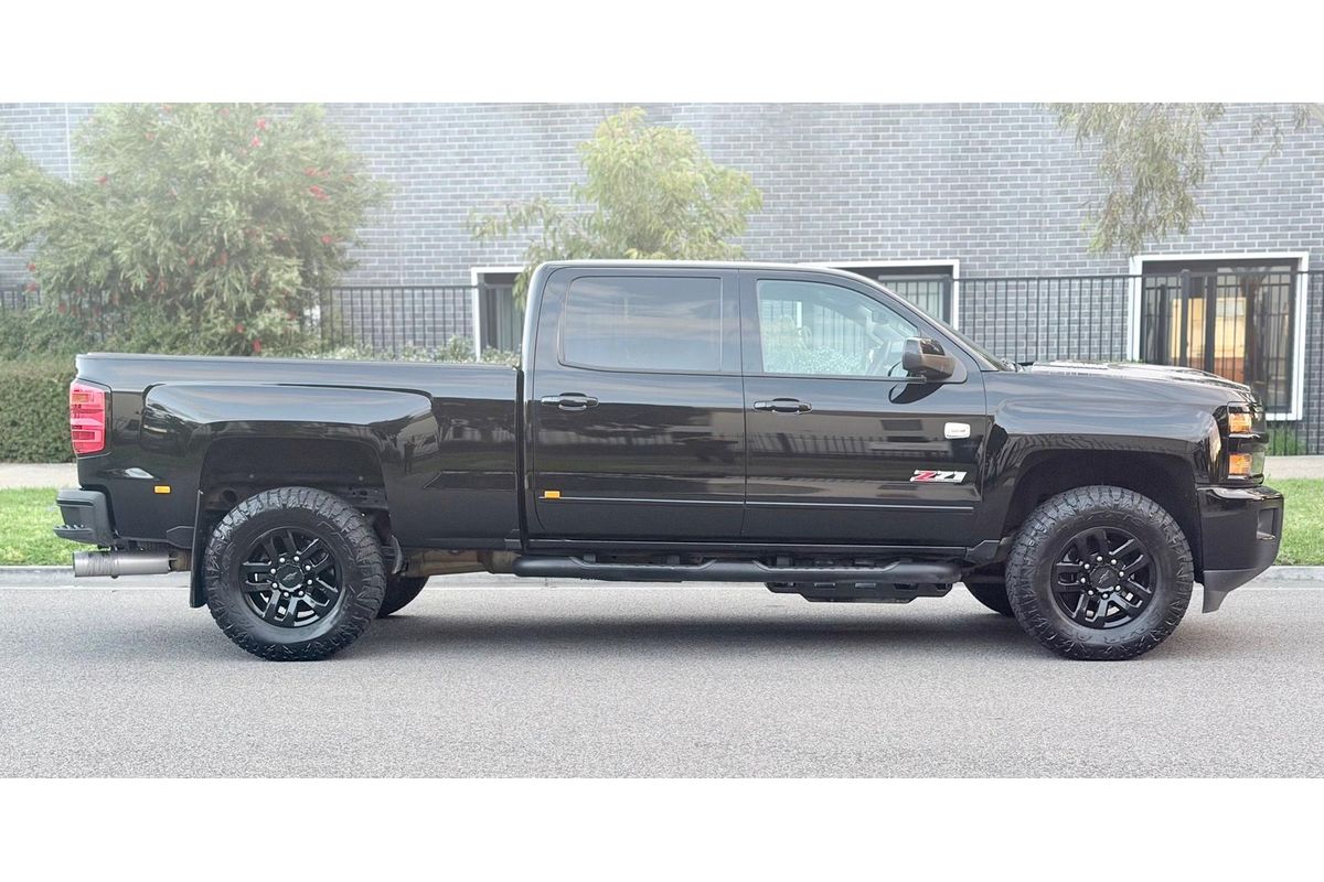 2019 Chevrolet Silverado 2500HD LTZ Midnight Edition C/K25 4X4