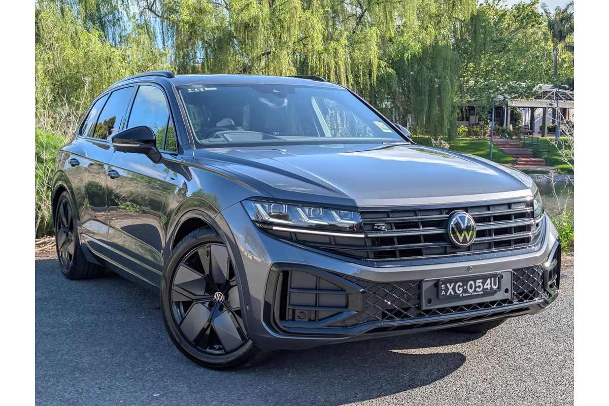 2026 Volkswagen Touareg 210TDI Wolfsburg Edition RC