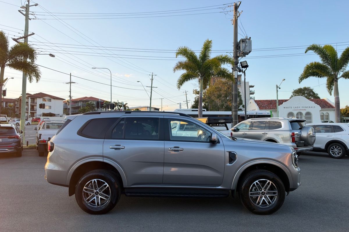2025 Ford Everest Trend 2.0L