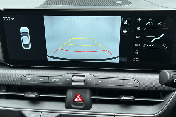2025 Kia K4 S CL4m thumb-14