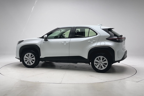 2025 Toyota Yaris Cross GX MXPJ10R thumb-7