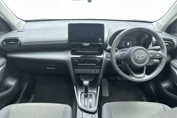 2025 Toyota Yaris Cross GX MXPJ10R thumb-19
