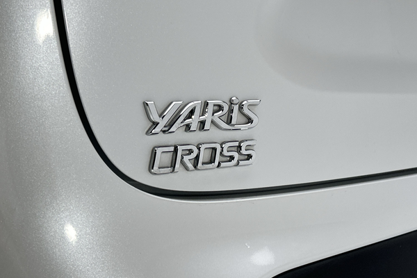 2025 Toyota Yaris Cross GX MXPJ10R thumb-21
