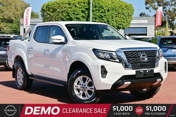 2025 Nissan Navara ST D23 4X4