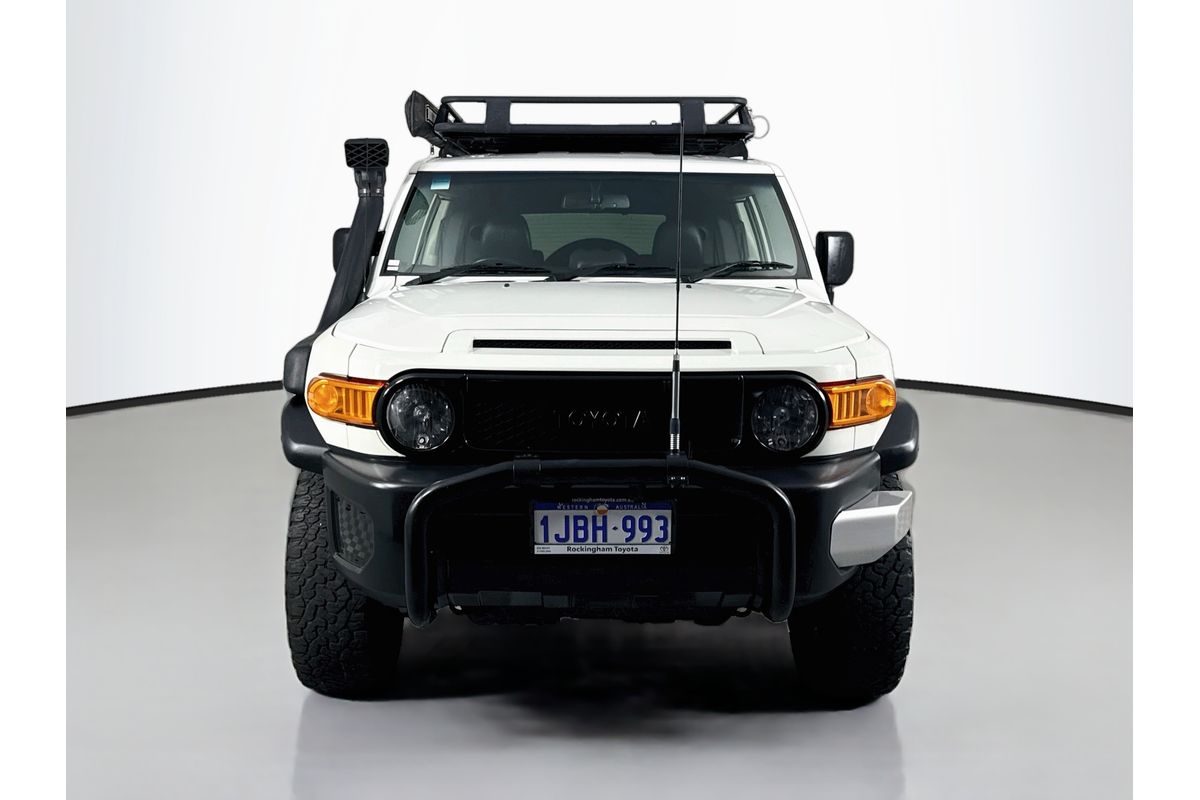 2012 Toyota FJ Cruiser GSJ15R