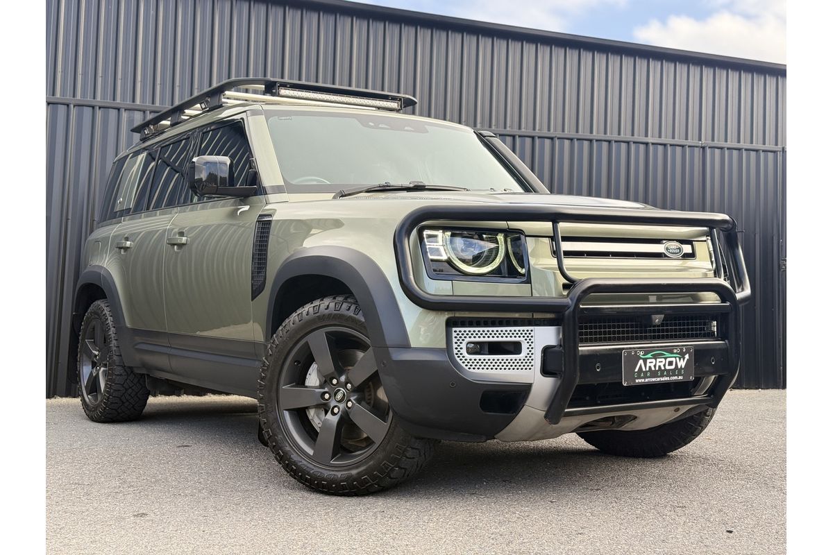 2021 Land Rover Defender 110 D300 SE L663