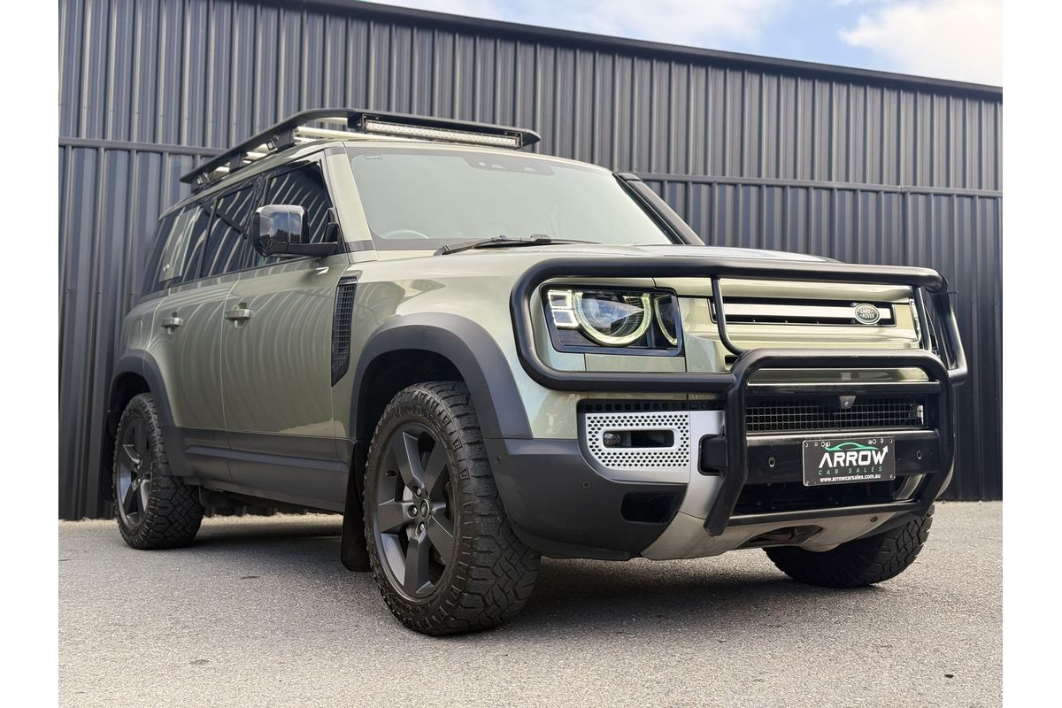2021 Land Rover Defender 110 D300 SE L663