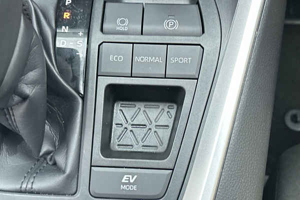 2024 Toyota RAV4 GX AXAH52R thumb-15
