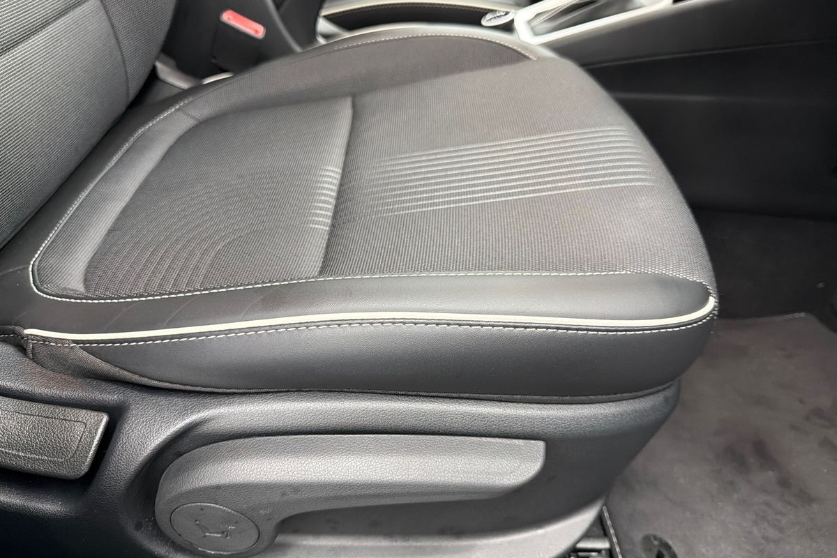 2025 Hyundai Venue Elite QX.V5
