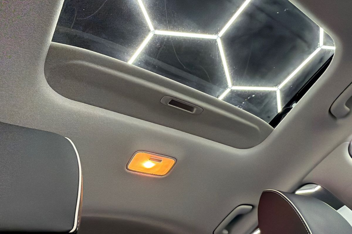 2025 Hyundai Venue Elite QX.V5