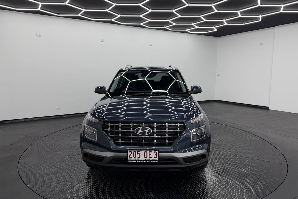 2025 Hyundai Venue Elite QX.V5